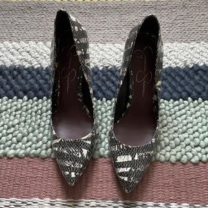 Jessica Simpson Heels. Size 6. VGU condition.